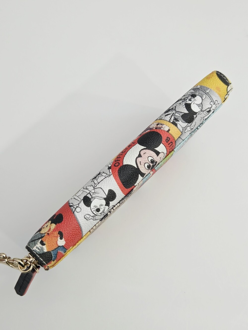 NEW DOONEY & BOURKE DISNEY THE MICKEY MOUSE CLUB 70TH ANNIVERSARY WALLET - Picture 10 of 10